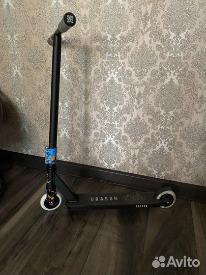 Трюковой самокат новый