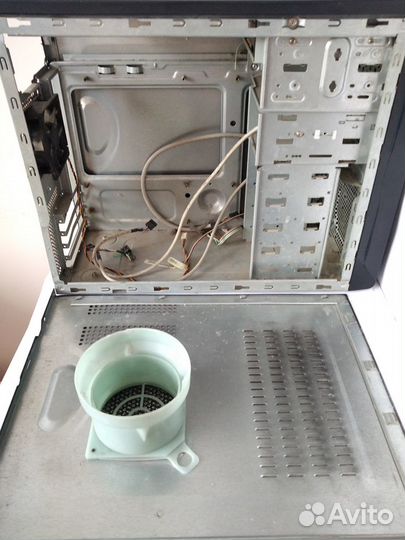 Корпус microATX для компьютера