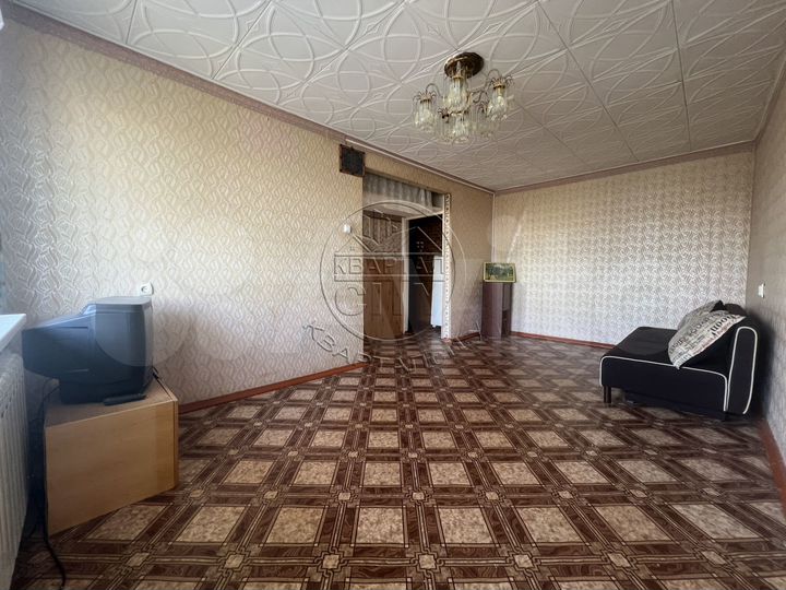 2-к. квартира, 45 м², 5/5 эт.