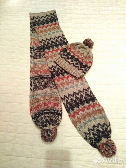 Шапка с шарфом