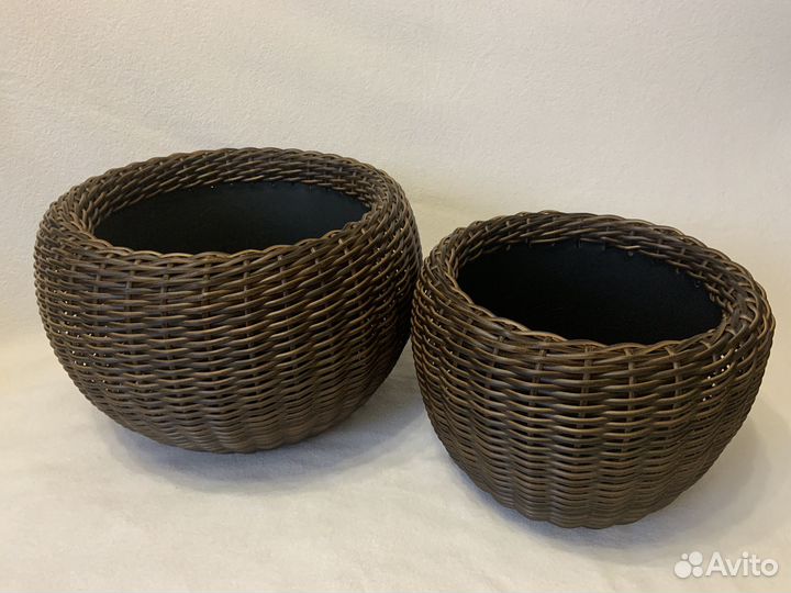 Кашпо из ротанга