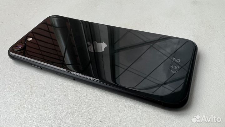 iPhone se 2020 128 Black