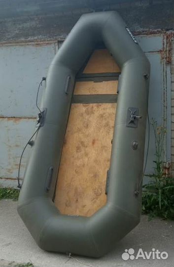 Продам надувную лодку
