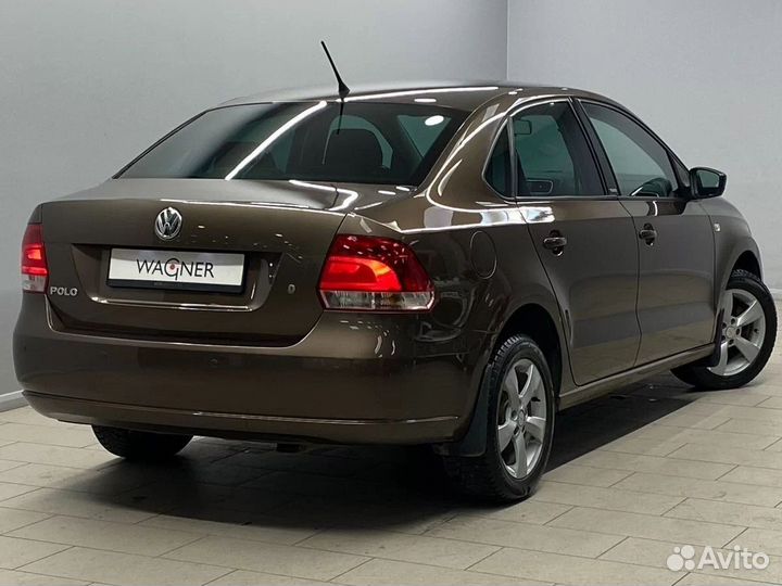 Volkswagen Polo 1.6 AT, 2014, 123 311 км