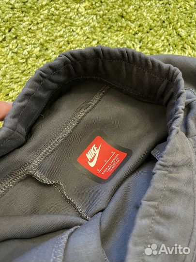 Шорты Nike Tech Fleece