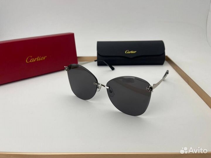 Солнцезащитные очки женские Cartier