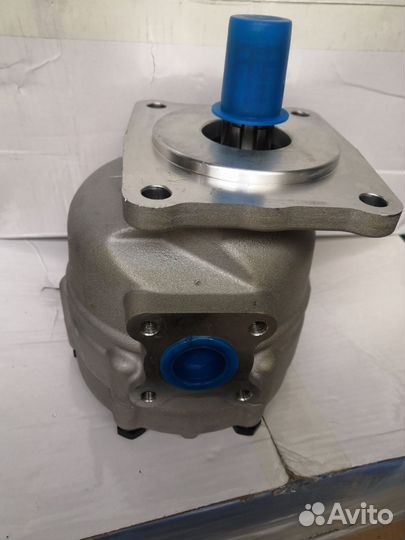 Насос маслянный нш32А-3 правого вращения