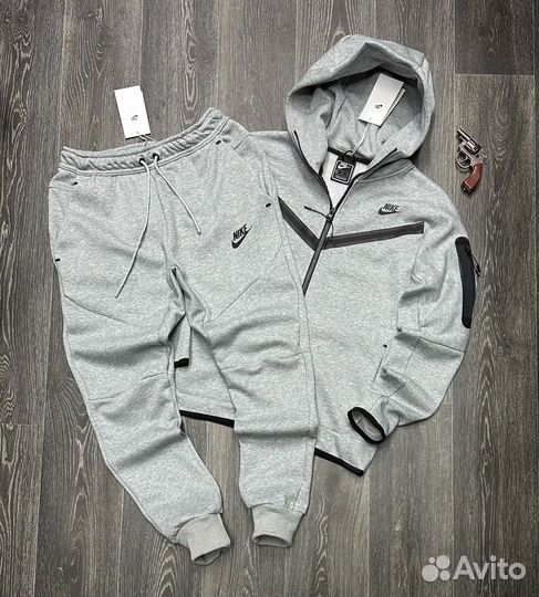 Тёплый спортивный костюм мужской Nike tech fleece