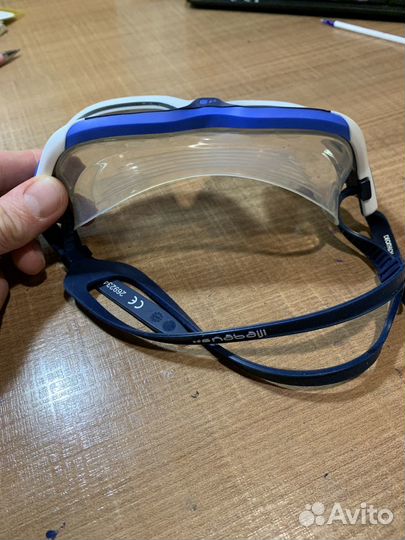 Очки для плавания