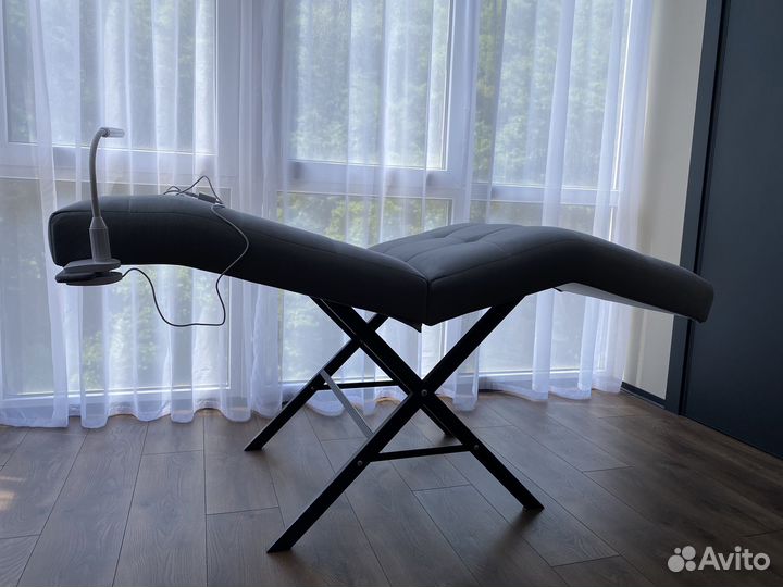 Анотамическая кушетка с держателем для лампы