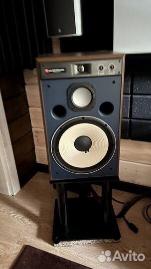 JBL4319 со стойками