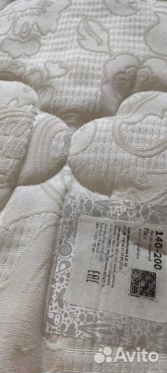 Матрас 140х200 бу