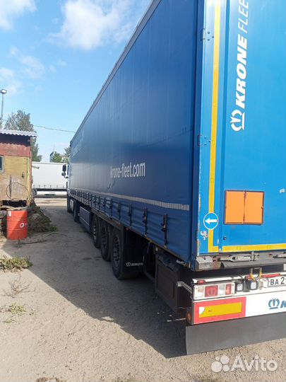 Полуприцеп шторный Krone SD, 2017