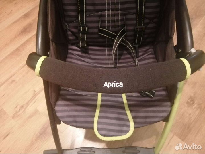 Прогулочная коляска aprica