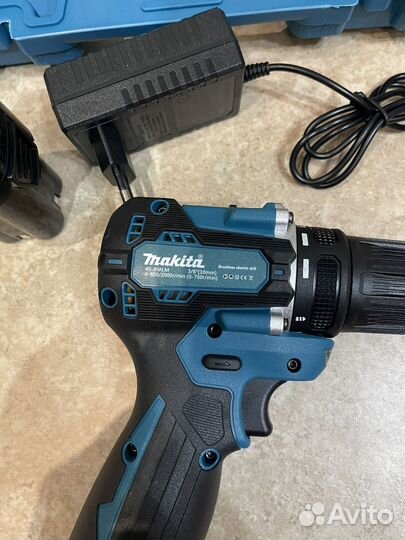 Шуруповерт Makita аккумуляторный 18v