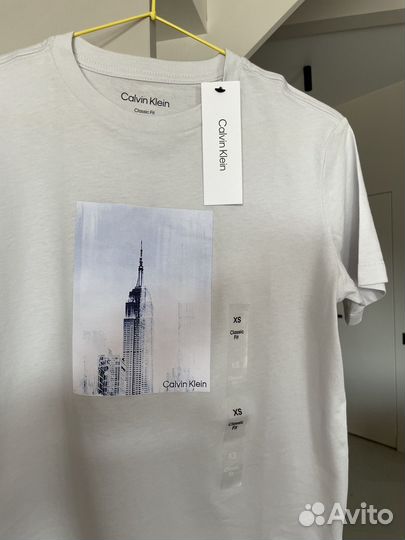 Новая футболка Calvin klein