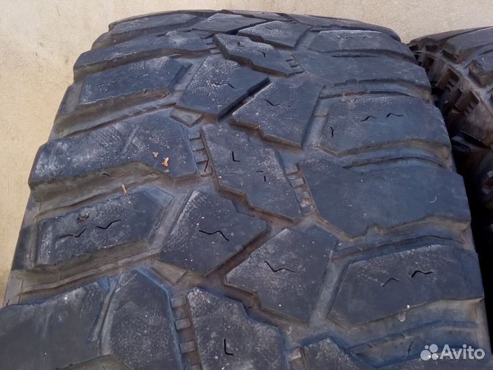 Cooper Discoverer STT Pro 37/13.5 R18