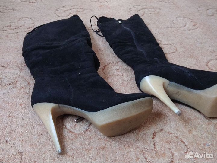 Сапоги женские демисезонные (зимние). 39 размер