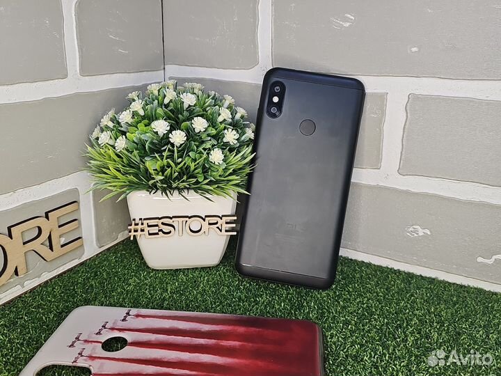 Xiaomi Mi A2 Lite Android One, 3/32 ГБ