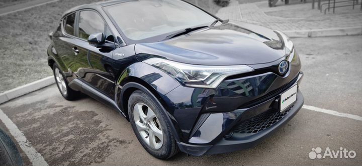 Toyota C-HR 1.8 AT, 2018, 75 000 км