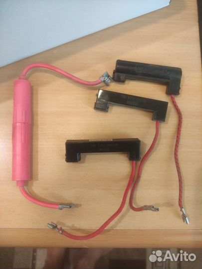 Конденсатор трансформатор и прочее