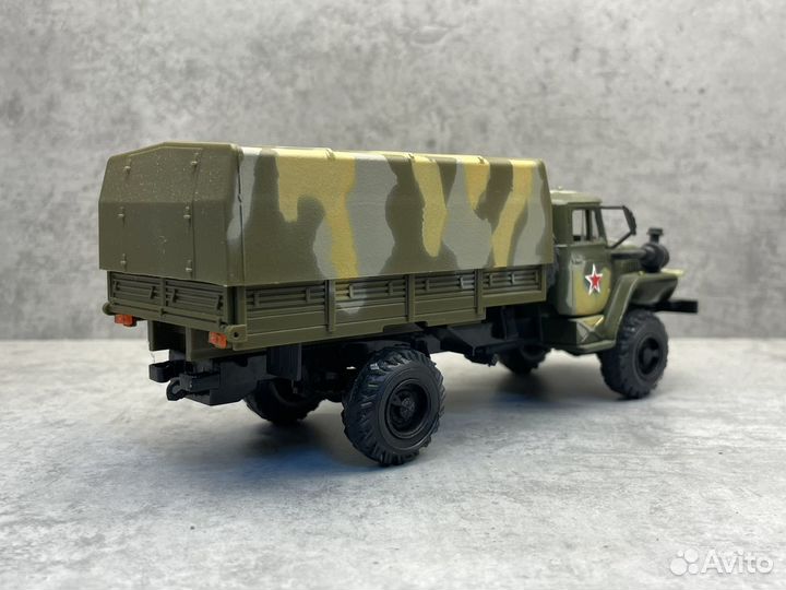 Коллекционная модель Урал-55571 Элекон 1:43