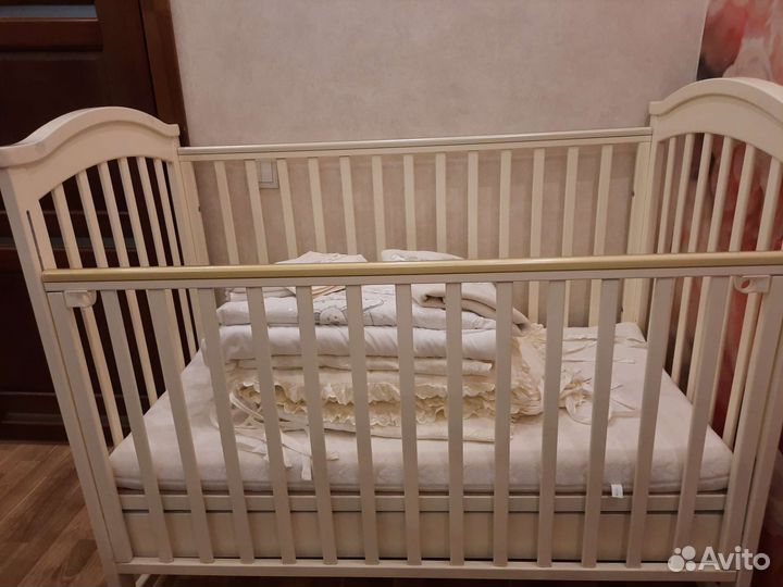 Детская кроватка Fiorellino с принадлежностями