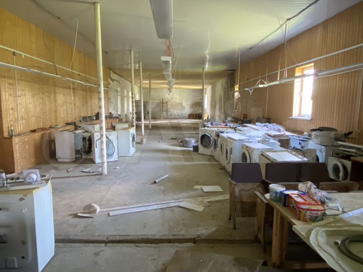 Здание, 300 м²