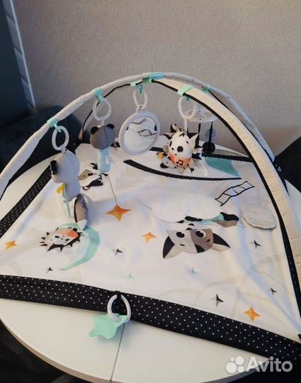 Развивающий коврик tiny love день и ночь