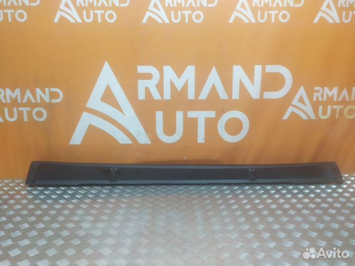 Накладка порога левая Mitsubishi Outlander 3