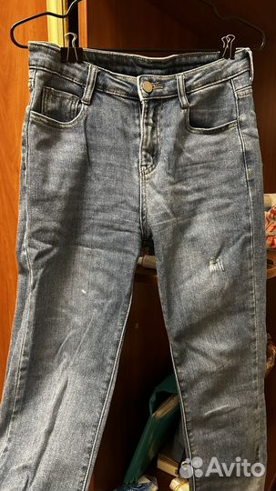 Джинсы