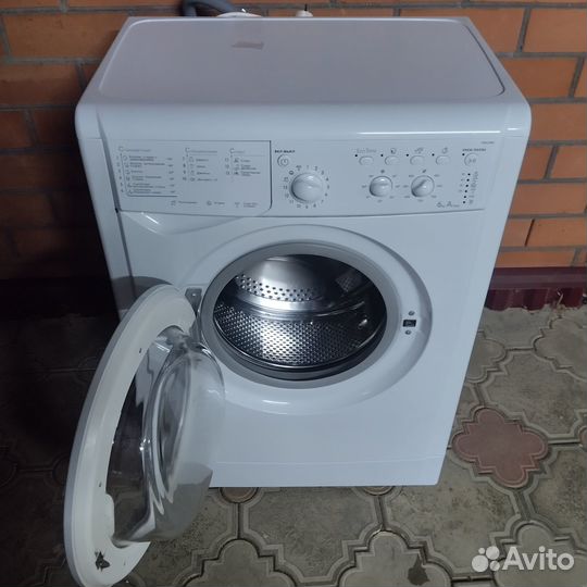 Стиральная машина indesit на 6 кг б/у