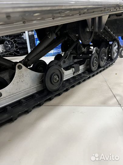 Снегоход Yamaha Venture TF