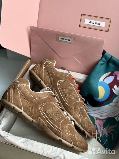 Кроссовки Miu Miu x New Balance