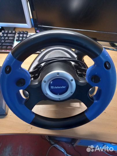 Игровой руль с педалями для пк defender