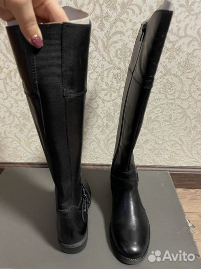 Сапоги Carnaby новые 37