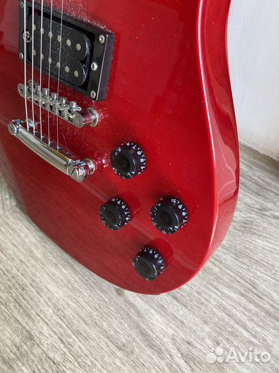 Электрогитара Washburn