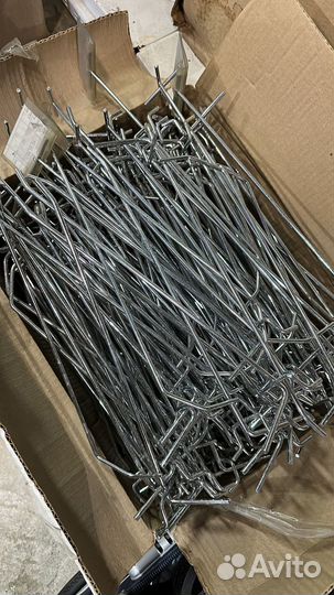 Крючки металл разные