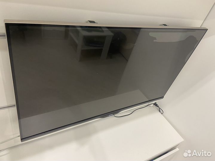 Телевизор philips 7100/43 дюйма, SMART