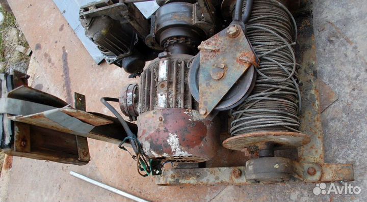 Лебедка тяговая строительная Т-66Д 500кг СССР