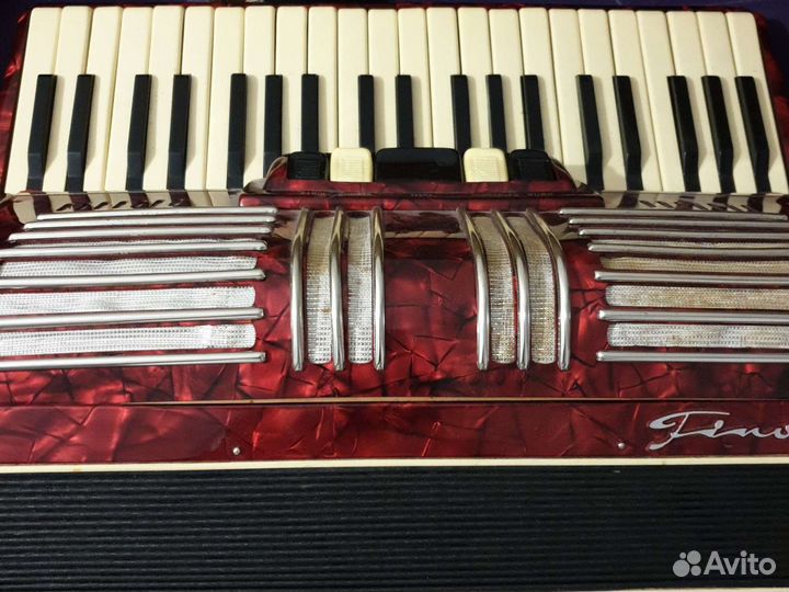 Аккордеон Firotti, в футляре