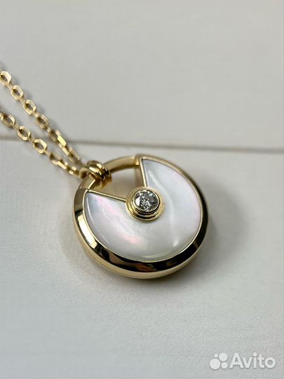 Колье Cartier Amulette Yellow Gold, Mother Of