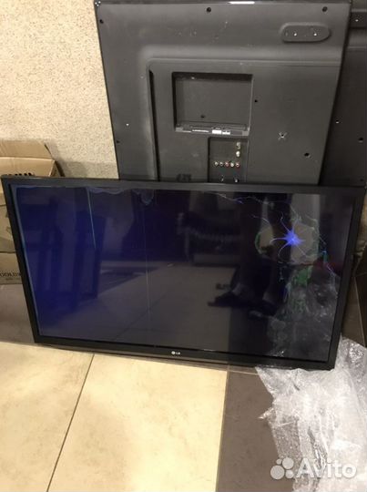 Телевизор LG 42LM620T по запчастям