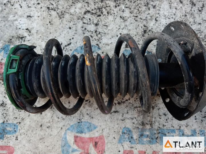 Стойка передняя левая honda FIT