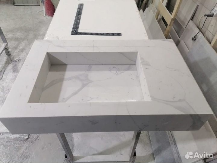 Подоконник из искусственного камня