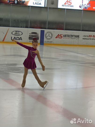 Костюм для фигурного катания 128