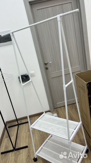 Вешалка для одежды напольная
