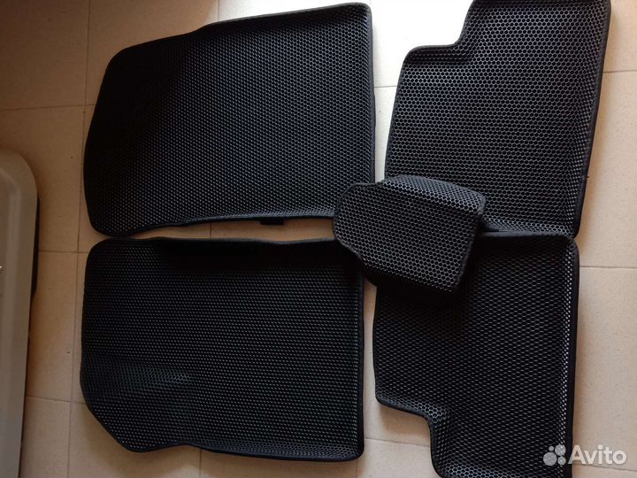 Эва коврики с бортами Гранта Веста Приора Нива