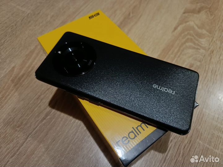 realme 11 Pro, 8/128 ГБ
