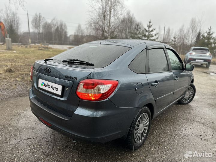 LADA Granta 1.6 МТ, 2015, 140 000 км